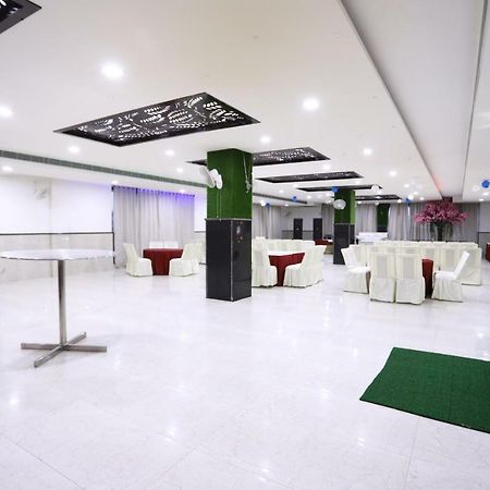Diwan Hotel And Restaurant Surkhi Luaran gambar